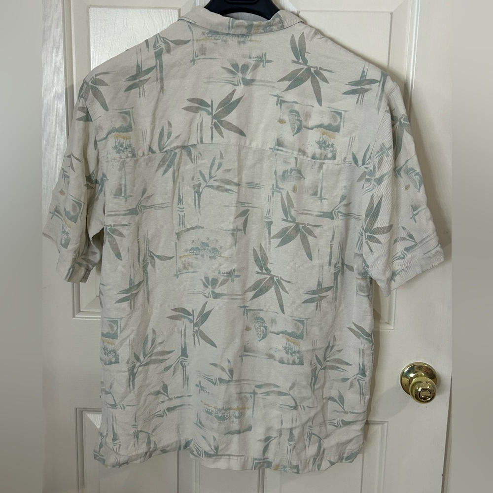 Vtg 90’s Bugle Boy Short Sleeve Shirt Men’s Large Silk Rayon Hawaiian Print - Picture 2 of 6